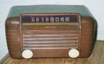RCA Model 65X2 Table Radio