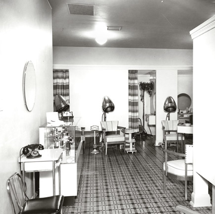 1940s Beauty Shop