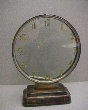 Etalage Mystery Clock - Front
