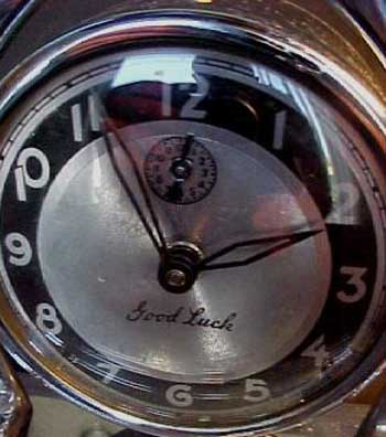 Ingraham Ace Horseshoe Clock-Dial Closeup