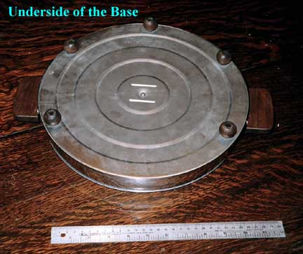 Manning-Bowman Smokeless Table Broiler - Underside of Base